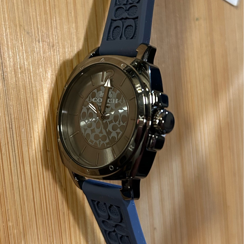 Coach Boyfriend Watch With 34mm Gunmetal Grey Face & Blue Silicone Band - Picture 4 of 8